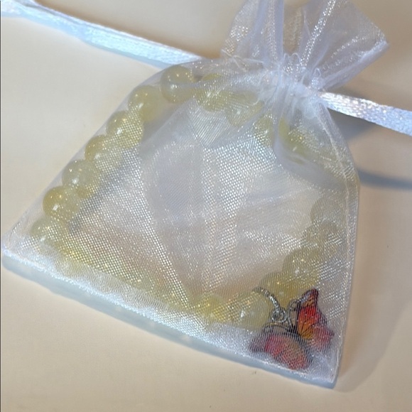 Yellow Glass Beaded Bracelet with Butterfly Charm - Picture 5 of 5